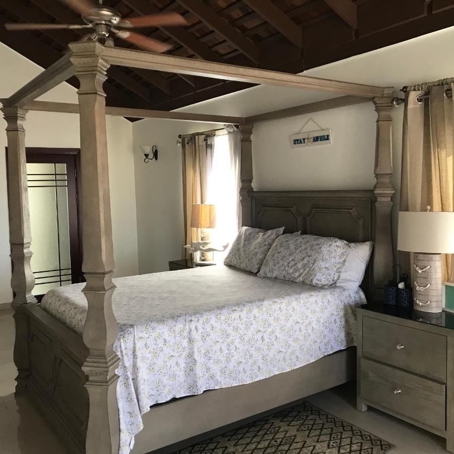Alexanders Penthouse On The Beach โอโชรีโอส ภายนอก รูปภาพ
